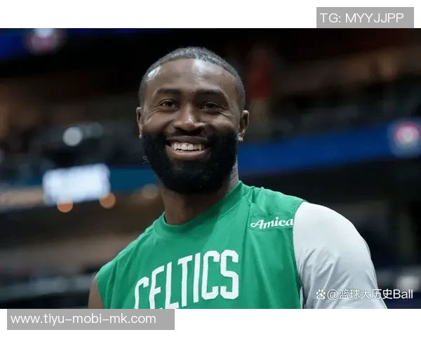 杰伦布朗半场表现出色独得12分助球队领先正负值高达24